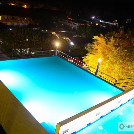 קמפונג טלוק ניפה Mny Hotel & Resort מראה חיצוני תמונה