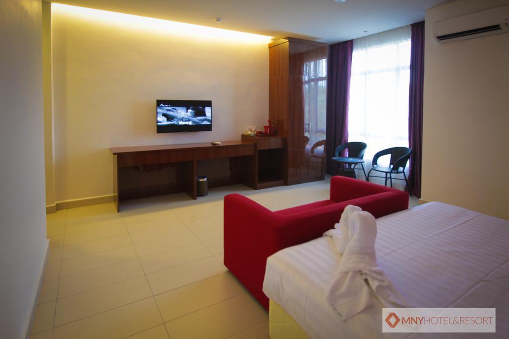 קמפונג טלוק ניפה Mny Hotel & Resort מראה חיצוני תמונה