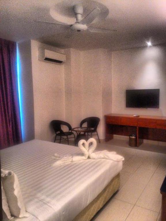 קמפונג טלוק ניפה Mny Hotel & Resort מראה חיצוני תמונה