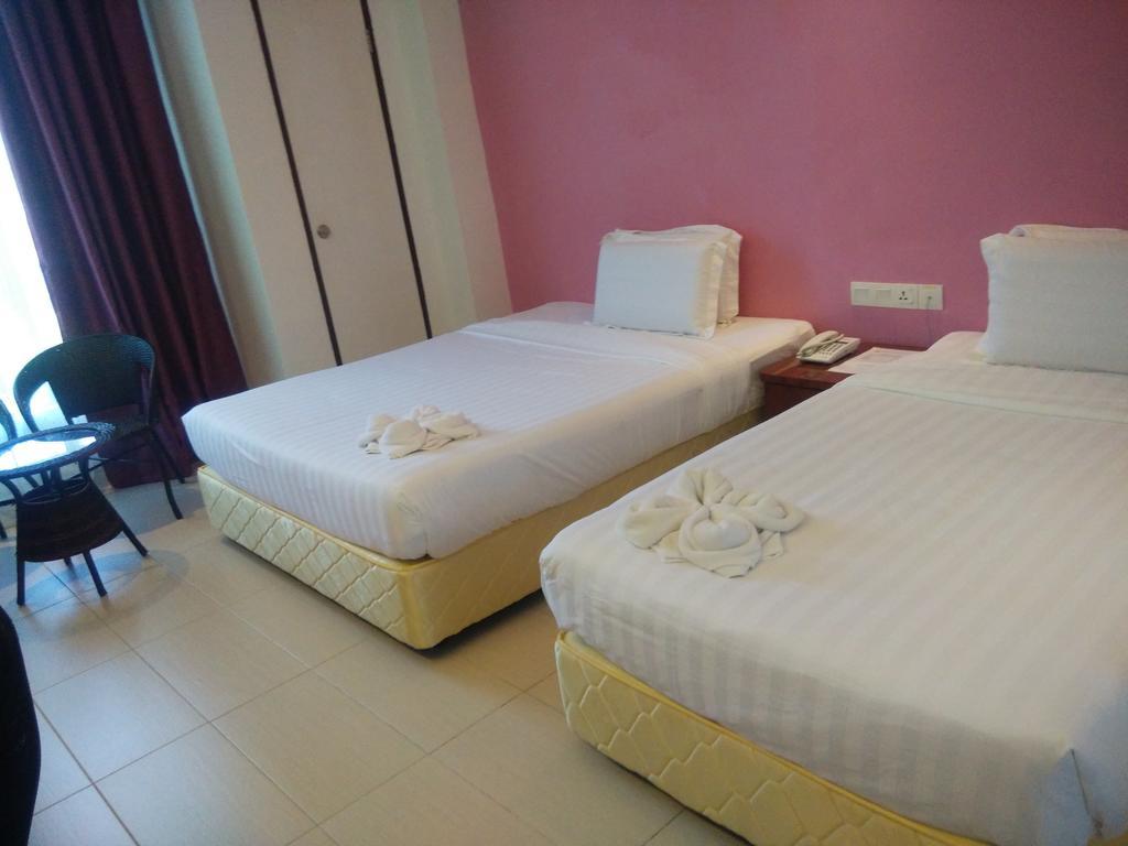 קמפונג טלוק ניפה Mny Hotel & Resort מראה חיצוני תמונה